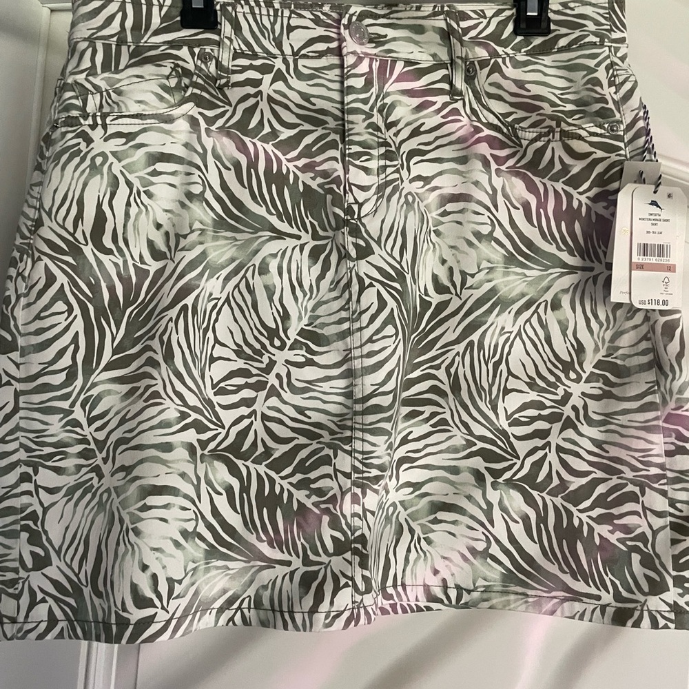 Tommy Bahama Jean Skirt denim Women’s Monstera Mirage SIZE 12 NWT NEW